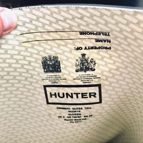 Hunter Classic Tall Gloss Black Rain Boots Size 8 - Picture 3 of 4